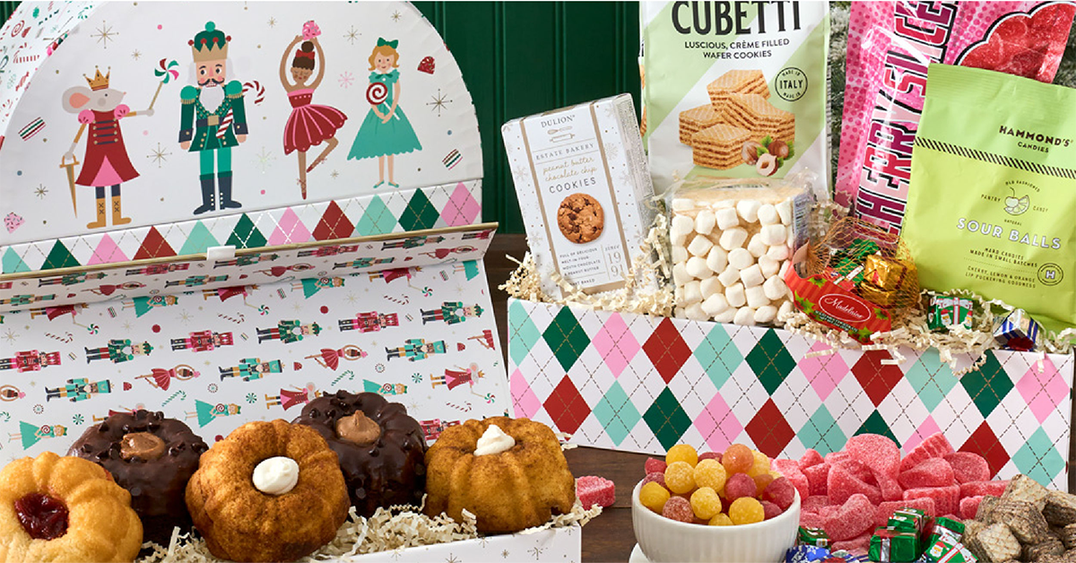 Save on Stocking Up: Holiday Drinks and Snacks with Coupons