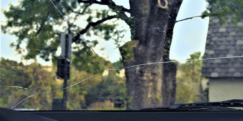 Is It Safe To Drive With A Cracked Windshield?